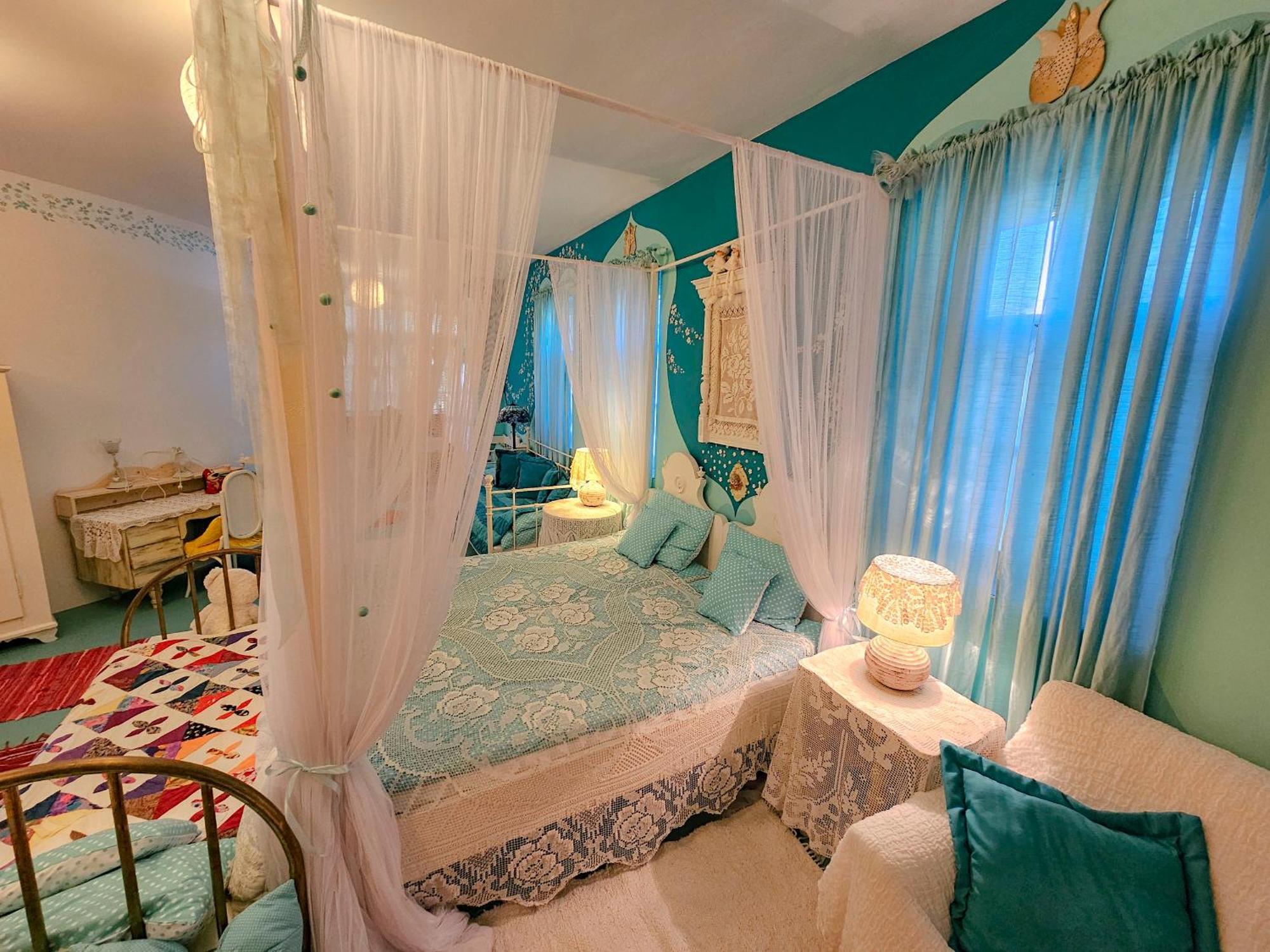 Feher Tulipan Apartman 호텔 데브레첸 외부 사진
