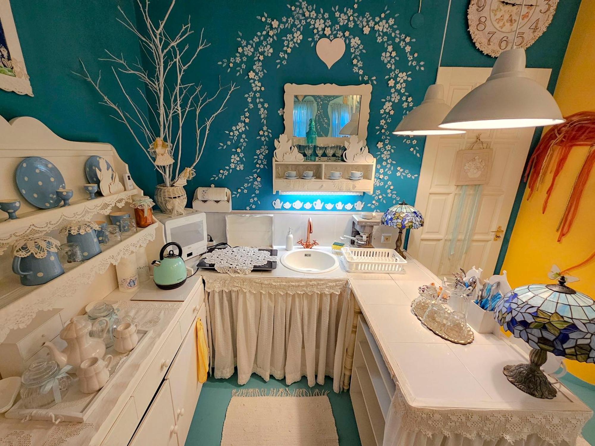 Feher Tulipan Apartman 호텔 데브레첸 외부 사진